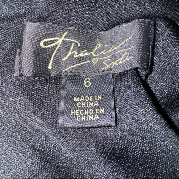 EUC Thalia Sodi Women’s SZ 6 Black Asymmetrical, Ruffle Peplum Sleeveless Dress - Picture 7 of 9